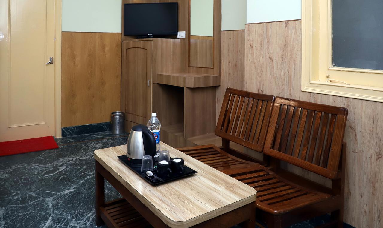 Oyo 22075 Hotel Bali Palace Katra  Dış mekan fotoğraf