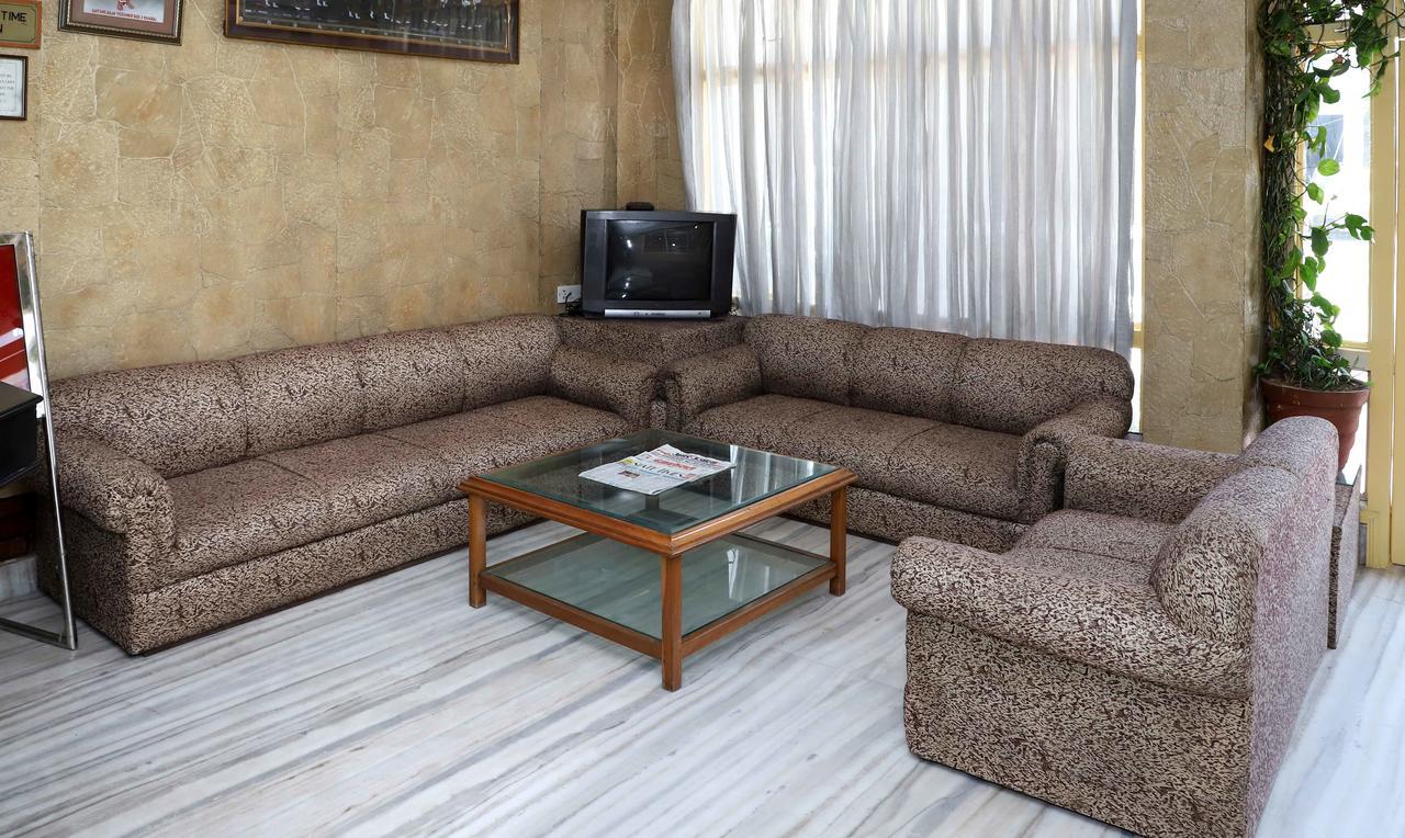 Oyo 22075 Hotel Bali Palace Katra  Dış mekan fotoğraf