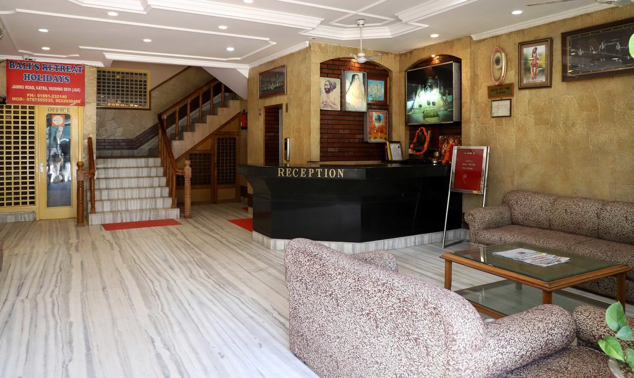Oyo 22075 Hotel Bali Palace Katra  Dış mekan fotoğraf