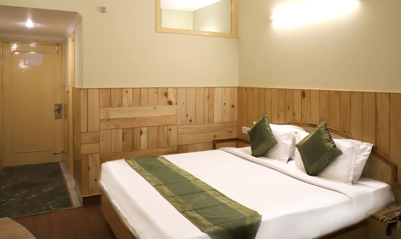 Oyo 22075 Hotel Bali Palace Katra  Dış mekan fotoğraf
