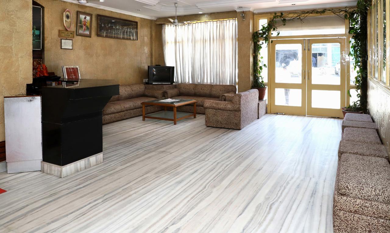 Oyo 22075 Hotel Bali Palace Katra  Dış mekan fotoğraf