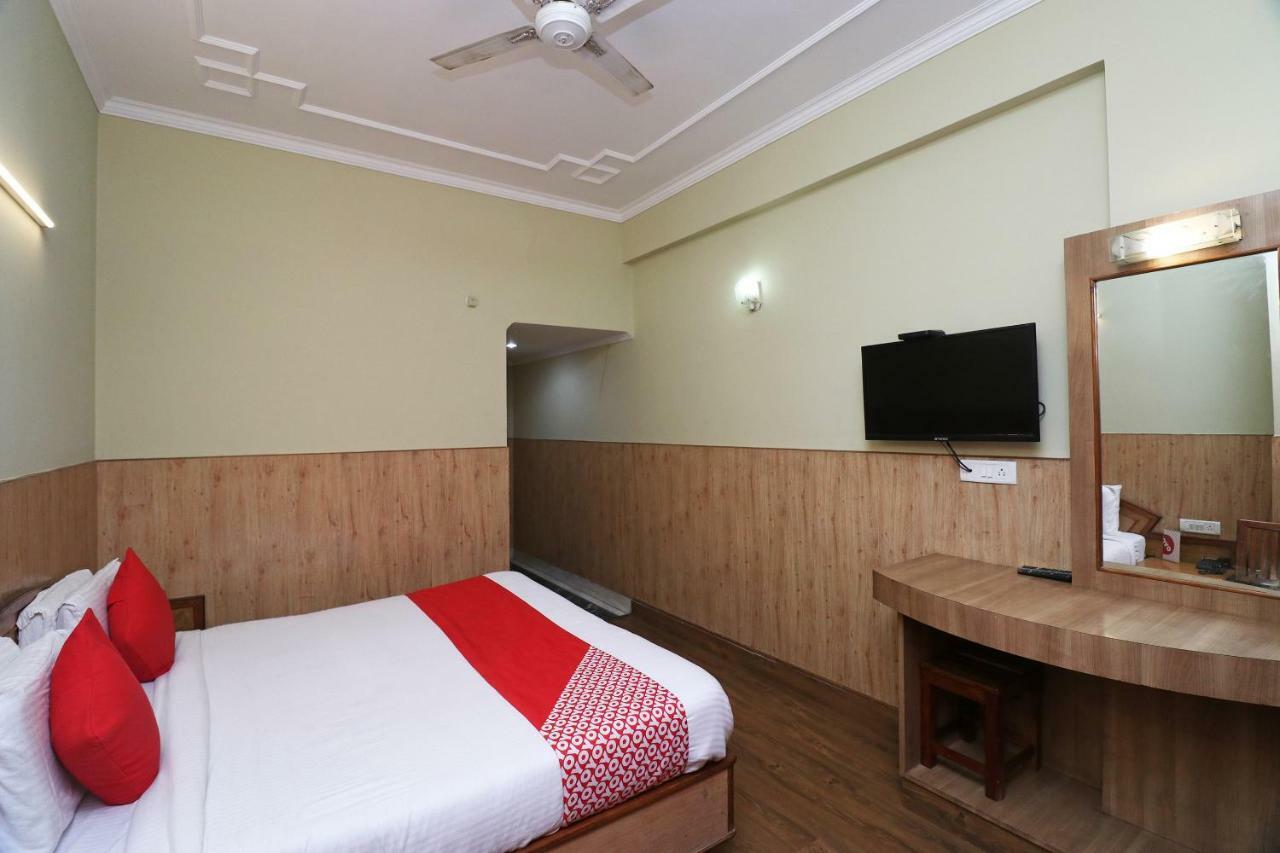 Oyo 22075 Hotel Bali Palace Katra  Dış mekan fotoğraf
